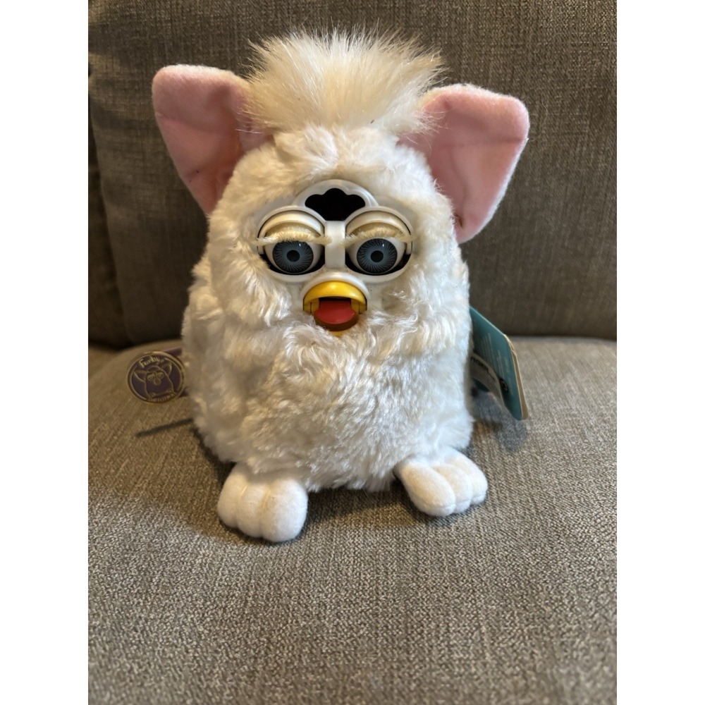VTG  1999 FURBY BABY White with Blue Eyes Model 70-940 Tiger Electronics WORKS